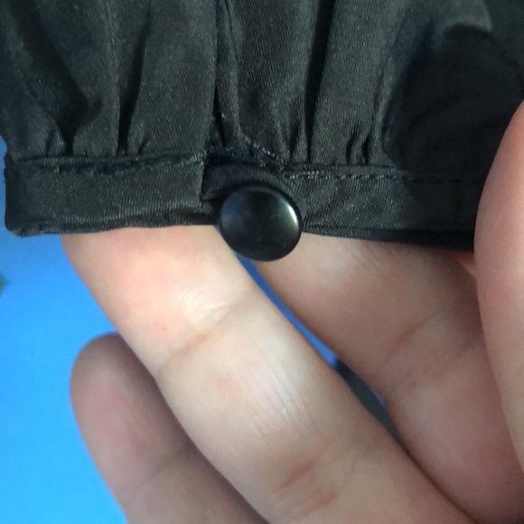 Ralph Lauren Infant Blouse. Black with Front Bow/Ruffle Design. Size 12 Months. - Picture 9 of 13